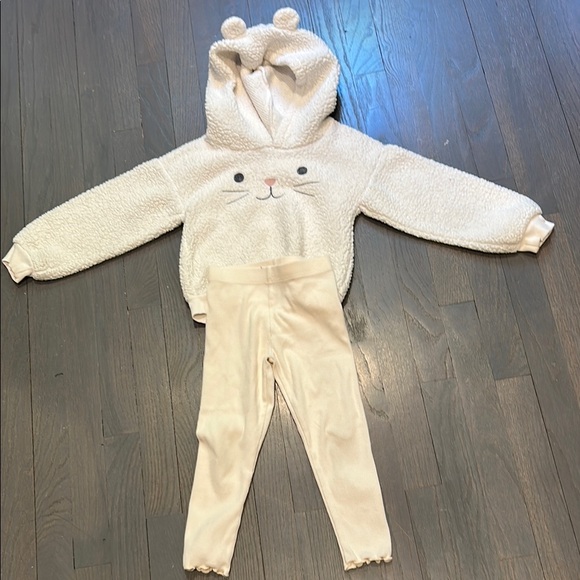 Carter's Cream Leggings and sweater set - Picture 1 of 7